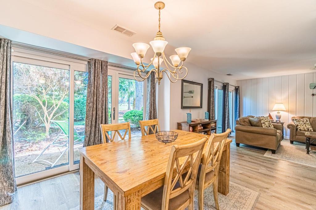 Pet Friendly! 503 Plantation Club Walk To Pool Sleeps 6 Sea Pines Vila Hilton Head Island Exterior foto